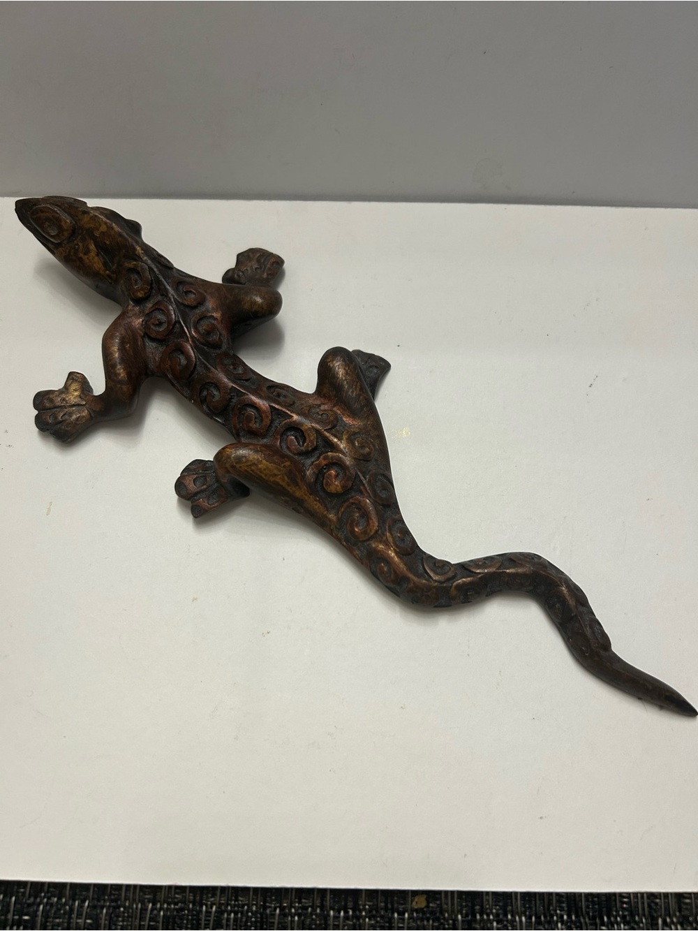 Hand Carved Wooden Lizard Figurine Decor Shelf Sitter Brown Bronze Gold